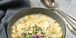 Beitragsbild des Blogbeitrags Wärmende Chowder mit Kohlrabi, Kabeljau und Kartoffeln 