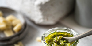 Beitragsbild des Blogbeitrags Bärlauch Pesto selber machen 