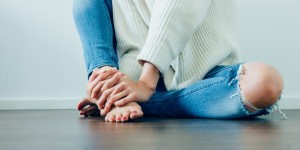Beitragsbild des Blogbeitrags PMS natürlich heilen mit Ayurveda