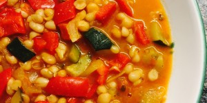 Beitragsbild des Blogbeitrags Veganer Bohneneintopf 