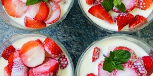 Beitragsbild des Blogbeitrags Zitronencreme mit Erdbeeren 