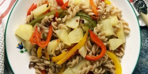 Beitragsbild des Blogbeitrags Pasta mit Kürbis-Ofengemüse