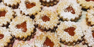 Beitragsbild des Blogbeitrags Linzer Augen / Spitzbuben 