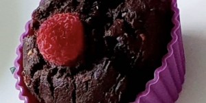 Beitragsbild des Blogbeitrags Himbeer-Schoko-Muffins