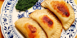 Beitragsbild des Blogbeitrags Pilz-Spinat-Teigtaschen / Dumplings 