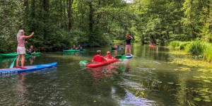 Beitragsbild des Blogbeitrags Raddusch, Leipe, Lehde – eine wunderbare Stand Up Paddle-Tour im Spreewald