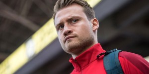 Beitragsbild des Blogbeitrags Klopp ermahnt Mignolet: „Er sollte mit mir sprechen, nicht mit Zeitungen“