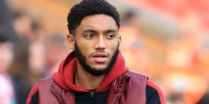 Beitragsbild des Blogbeitrags Joe Gomez nach Länderspielpause wieder im Kader