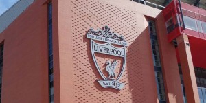 Beitragsbild des Blogbeitrags Kommerzialisierung: Supporters Union kritisiert Liverpool 