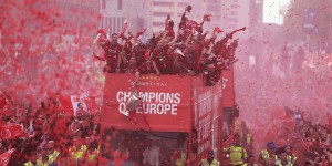 Beitragsbild des Blogbeitrags Eine Stadt steht Kopf: Liverpool feiert Europapokal 