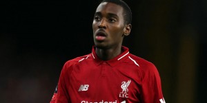Beitragsbild des Blogbeitrags Offiziell: Rafael Camacho wechselt zu Sporting