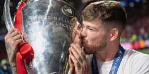 Beitragsbild des Blogbeitrags Salud: Alberto Moreno verabschiedet sich aus Liverpool 