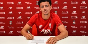 Beitragsbild des Blogbeitrags 2024: Liverpool bindet Curtis Jones langfristig 