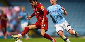 Beitragsbild des Blogbeitrags Manchester City FC 4:0 Liverpool: Reds verlieren erstes Spiel als Meister