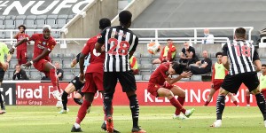Beitragsbild des Blogbeitrags Newcastle United 1:3 Liverpool: Gelungener Abschluss einer historischen Saison 