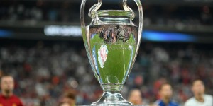 Beitragsbild des Blogbeitrags Champions League ab 2021/22: DAZN sichert sich größtes TV-Rechtepaket 