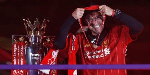 Beitragsbild des Blogbeitrags Jürgen schlägt Pep: Klopp ist Trainer des Jahres in England 