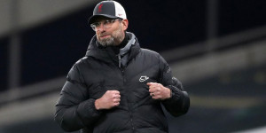 Beitragsbild des Blogbeitrags Nach Matip-Verletzung: Klopp spricht von Transfer