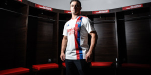 Beitragsbild des Blogbeitrags Offiziell: Shaqiri verlässt Liverpool Richtung Lyon