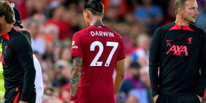 Beitragsbild des Blogbeitrags FA sperrt Liverpools Núñez für drei Spiele