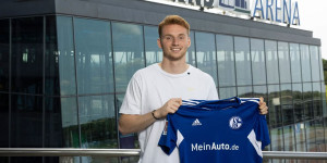 Beitragsbild des Blogbeitrags Sepp van den Berg wechselt auf Leihbasis zum FC Schalke 04 
