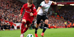 Beitragsbild des Blogbeitrags Ben Doak unterzeichnet ersten Profivertrag bei Liverpool