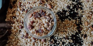 Beitragsbild des Blogbeitrags Selbstgemachtes Granola 