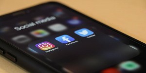 Beitragsbild des Blogbeitrags Job – Interview zum Beruf Online Marketing & Social Media Manager mit Marlene