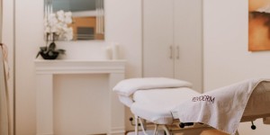 Beitragsbild des Blogbeitrags Hauptsache Schön Kosmetik & Fußpflegestudio / Mikrodermabrasion mit Reviderm
