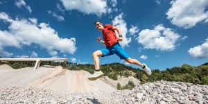 Beitragsbild des Blogbeitrags Laufschuhe statt Baustoffe – der Lauf im Piestingtal 