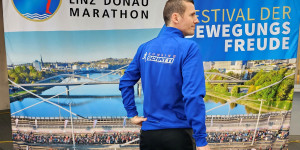Beitragsbild des Blogbeitrags In Linz beginnts, die Jubiläums-Lauftour 2024