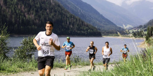 Beitragsbild des Blogbeitrags Lauf entlang Jahrhunderte alter Höfe im Ultental 