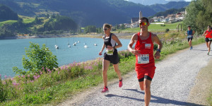 Beitragsbild des Blogbeitrags Tolles Startpaket beim Reschenseelauf in Südtirol 