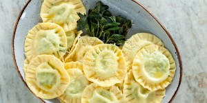 Beitragsbild des Blogbeitrags RAVIOLI DI MAGRO ALLA GENOVESE – ravioli spinaci ricotta