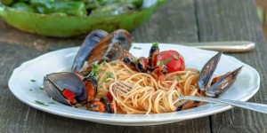 Beitragsbild des Blogbeitrags SPAGHETTI CON LE COZZE ALLA TARANTINA
