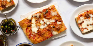 Beitragsbild des Blogbeitrags Pizza in teglia - Blechpizza