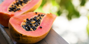 Beitragsbild des Blogbeitrags Papaya: 5 Gründe warum Sie so gesund ist 