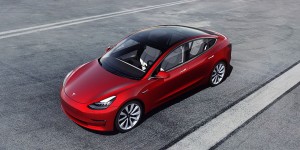Beitragsbild des Blogbeitrags Tesla Model 3 kommt offiziell nach München