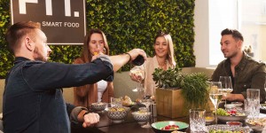 Beitragsbild des Blogbeitrags FIT.smartfood Re-Opening – Cheers to new beginnings 