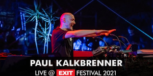 Beitragsbild des Blogbeitrags Paul Kalkbrenner Live from EXIT Festival 2021 