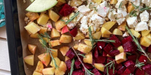 Beitragsbild des Blogbeitrags Ofengemüse mit Roten Rüben und Feta