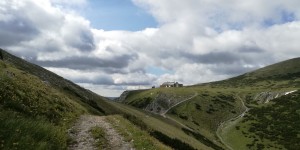Beitragsbild des Blogbeitrags Hüttenhüpfen auf der Rax