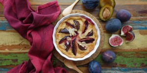 Beitragsbild des Blogbeitrags Clafoutis aux prunes et figues 