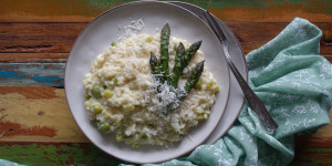 Beitragsbild des Blogbeitrags Risotto cremoso agli asparagi