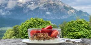 Beitragsbild des Blogbeitrags Frühstück mit Bergblick