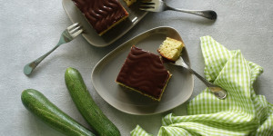 Beitragsbild des Blogbeitrags Zucchini – Kuchen vom Blech