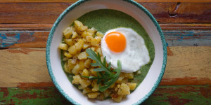 Beitragsbild des Blogbeitrags Erdäpfel – Schmarr(e)n … aus gerettetem Gemüse  