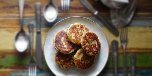 Beitragsbild des Blogbeitrags Pikante Topfen – Laibchen