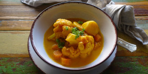 Beitragsbild des Blogbeitrags Cremiges Karfiol – Curry