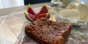 Beitragsbild des Blogbeitrags BEST HEALTHY BROWNIE RECIPE EVER 